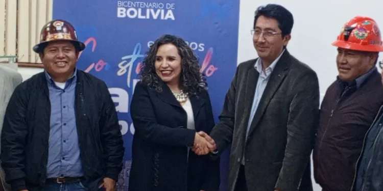 René Luis Delgado fue posesionado este lunes como Gerente General de la Caja Nacional de Salud (CNS